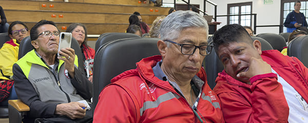 FOTO IPES VOTACIÓN