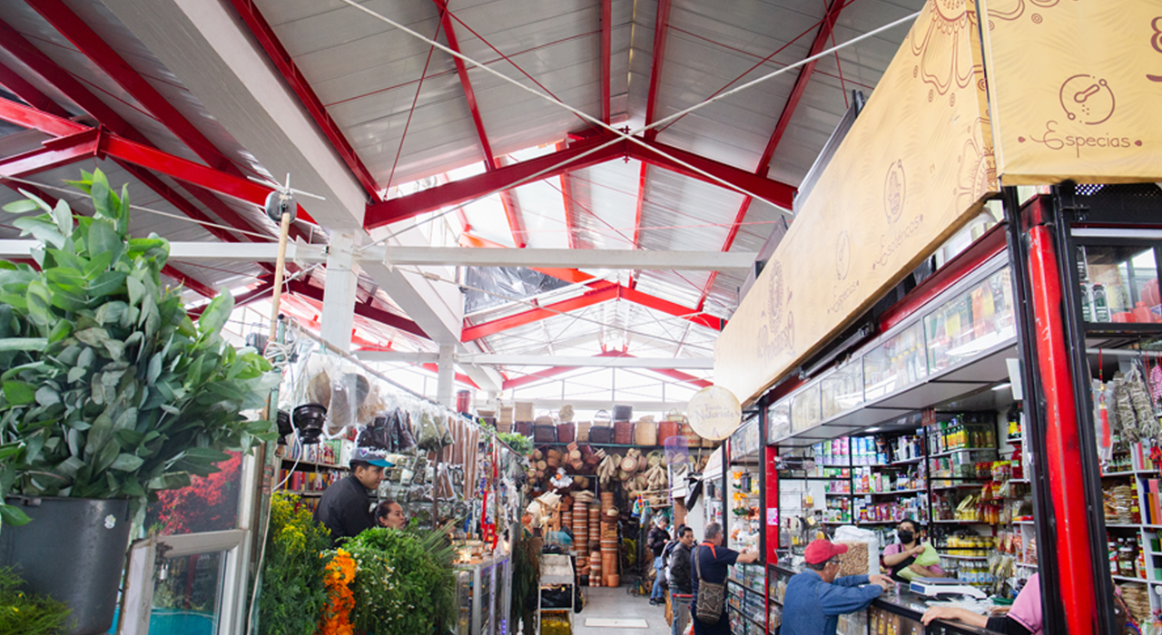 modernización de la Plaza Distrital de Mercado Quirigua