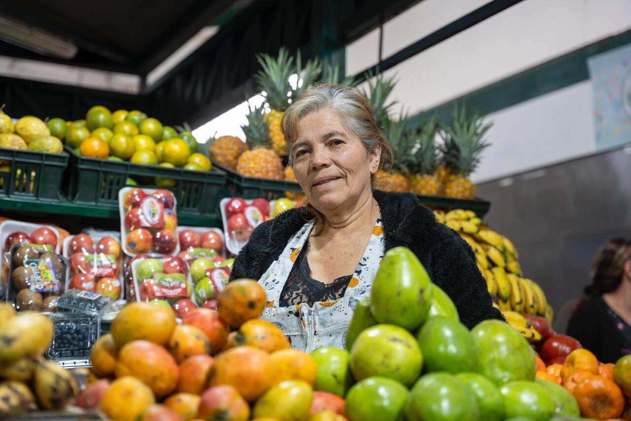 Gloria Ines Barrera, vivandera Plaza Distrital de Mercado La Cruces. Foto: Sebastian Villamil - IPES